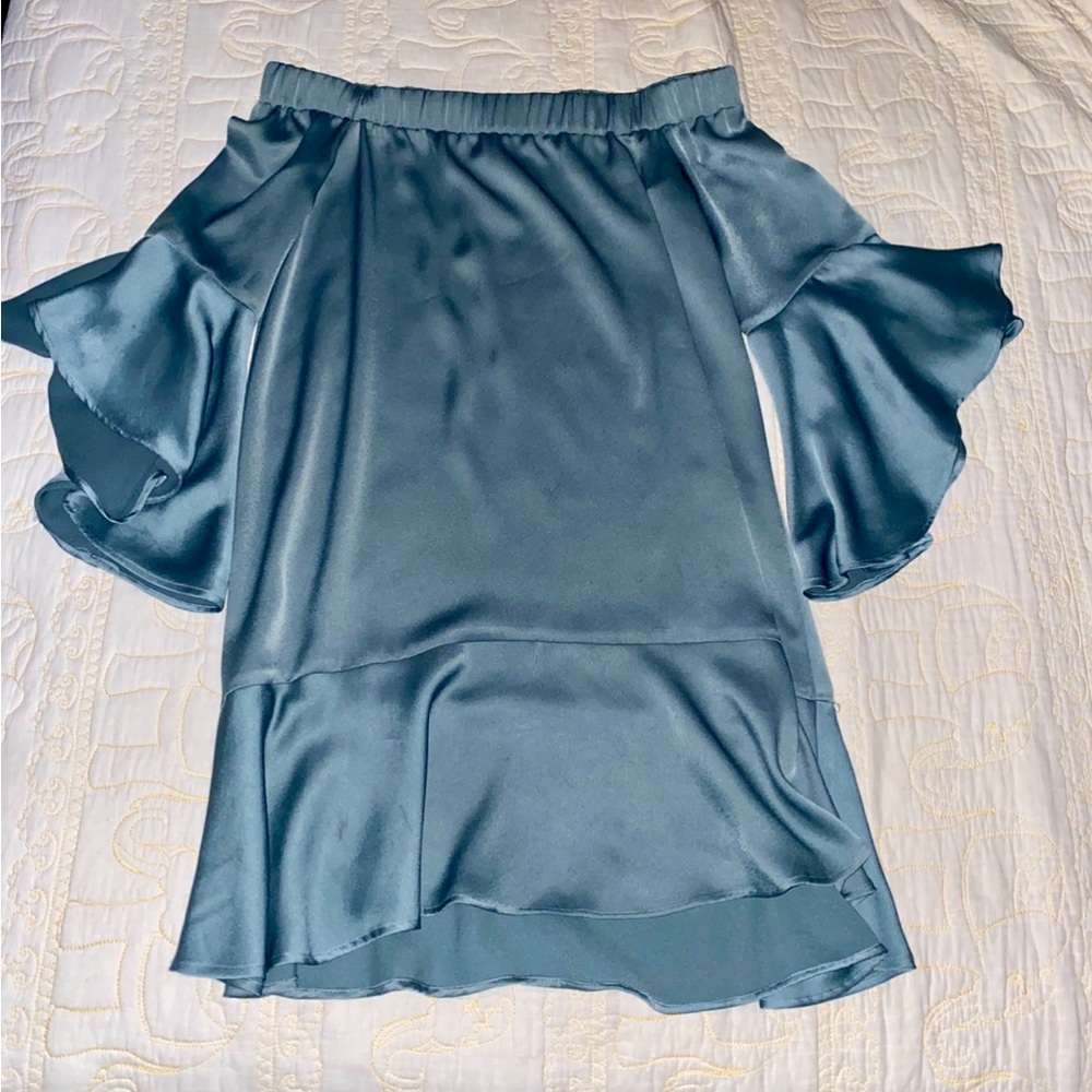 EUC Zara dress, off the shoulder, short size XS